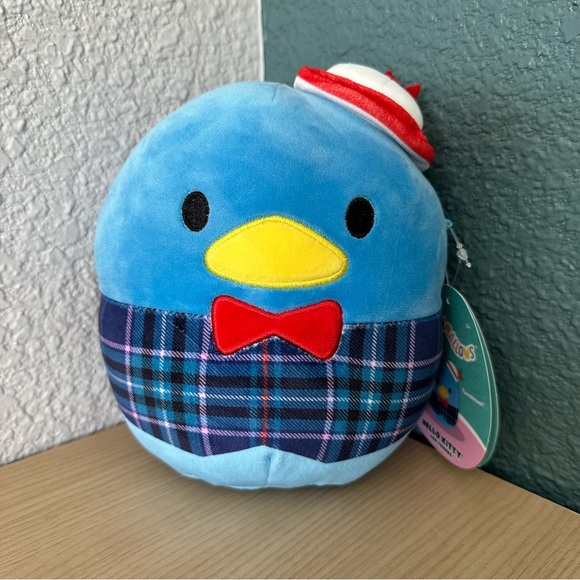 6.5” Tuxedo Sam Hello Kitty & Friends Squishmallows NWT - Picture 4 of 5